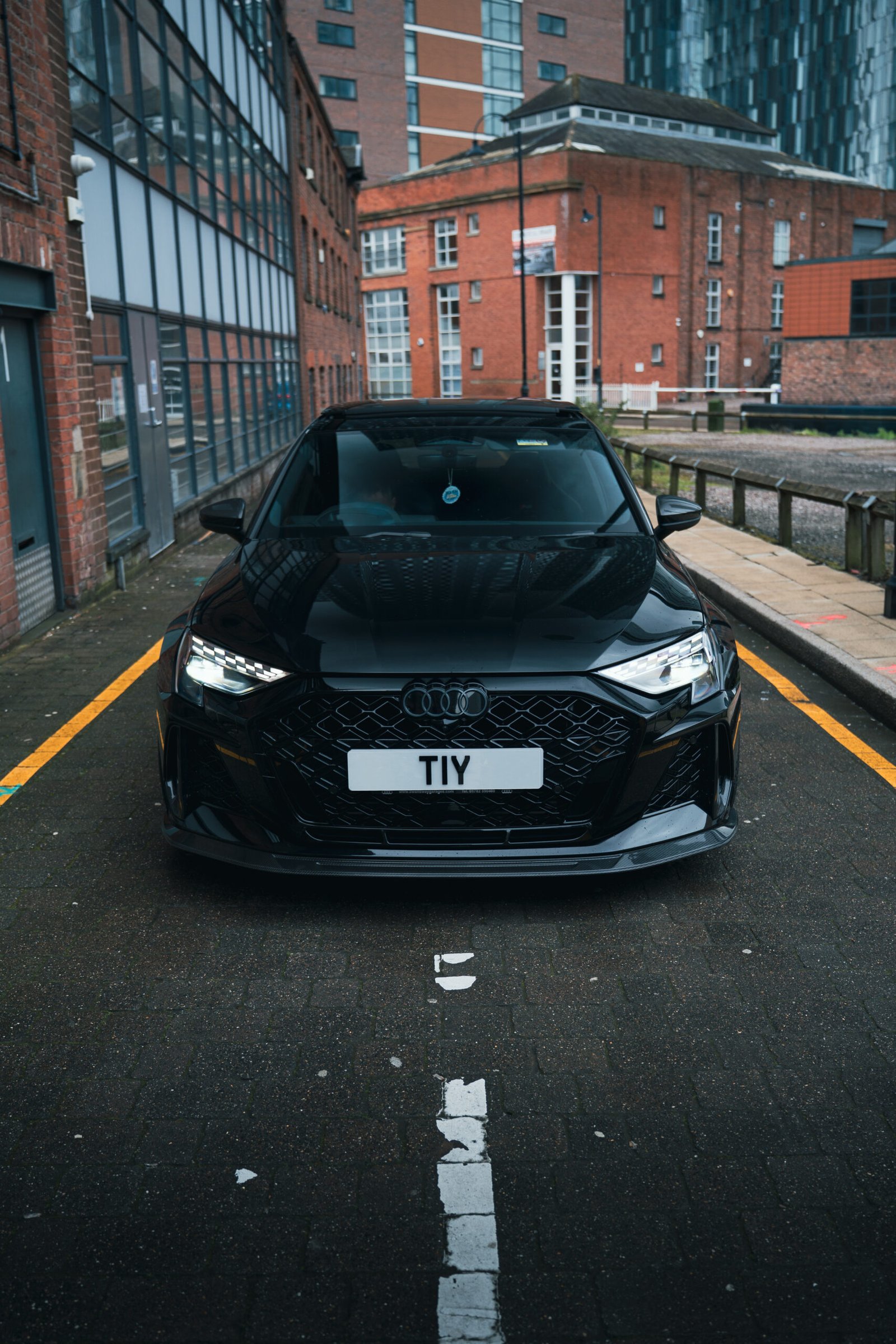 AUDI RS3 8Y FACELIFT 2025+ CARBON FIBRE SPLITTER - AYAAN S1 PRO