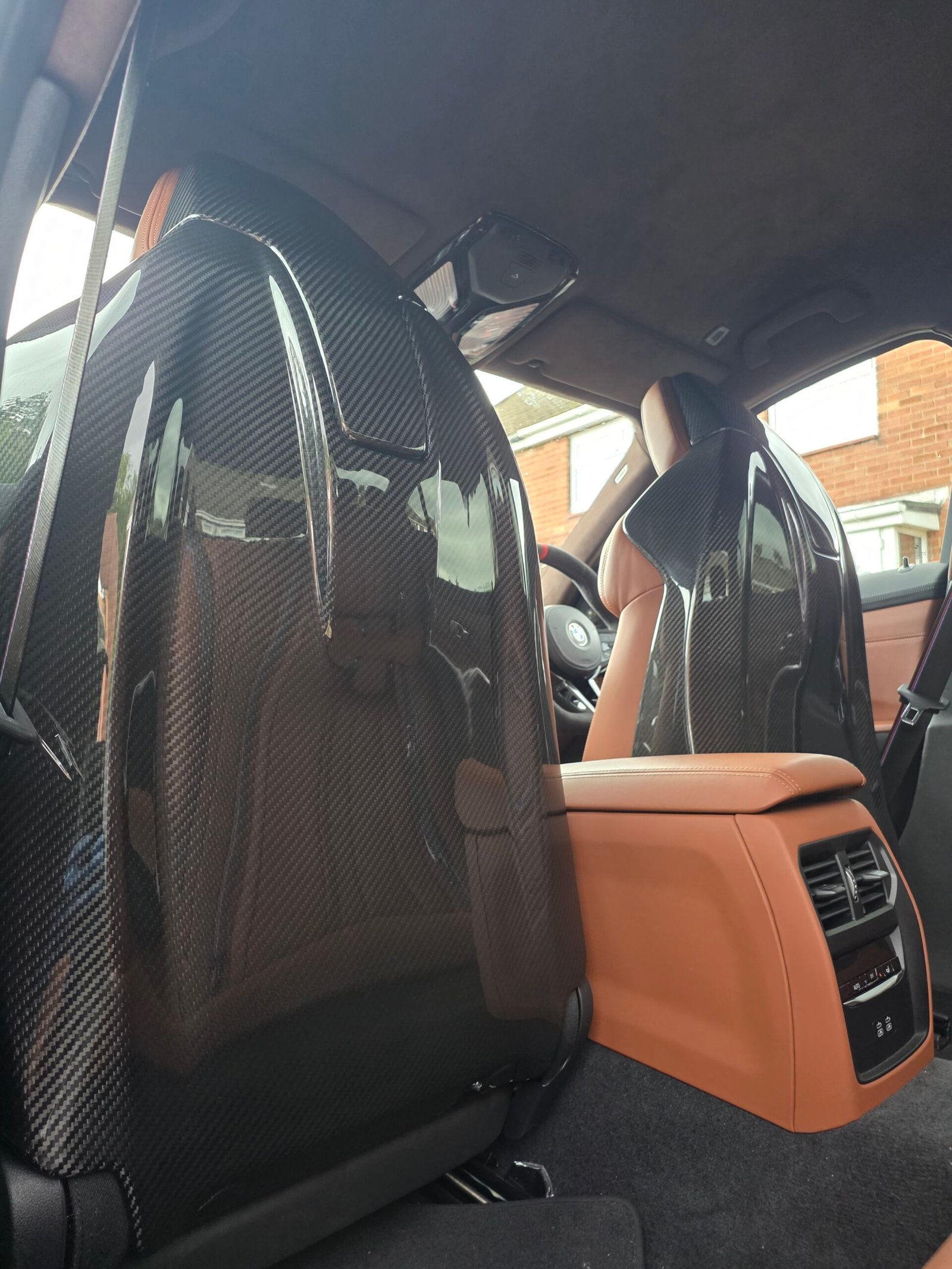 BMW GXX/F9X FULL CARBON FIBRE SEATS BACKS 4 PC WITH SEPARATE HEADREST - Image 11